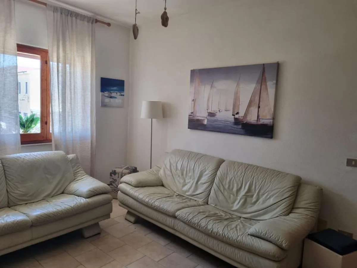 Villa Al centro del paese Santa Teresa Gallura 0*,  Italia
